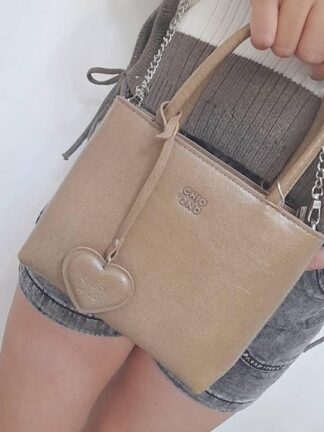 手提質感字母包