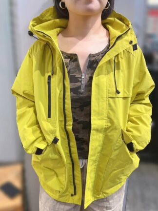 男女適用防風外套