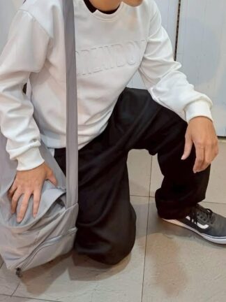 立體字母厚磅大學T