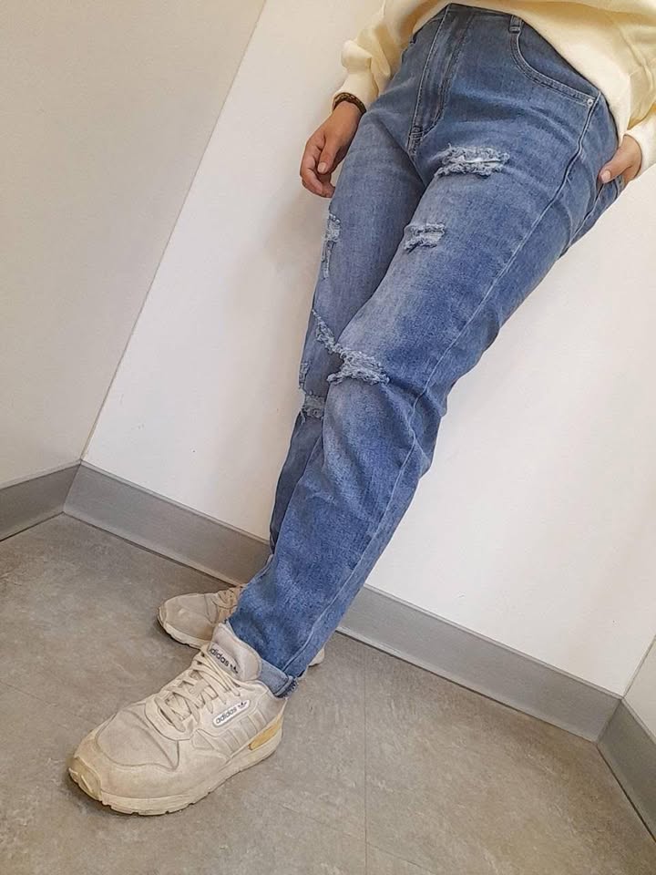 寬鬆隨性剪裁刷破男友褲:圖片 10