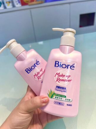 Biore蜜妮「深層卸妝乳」