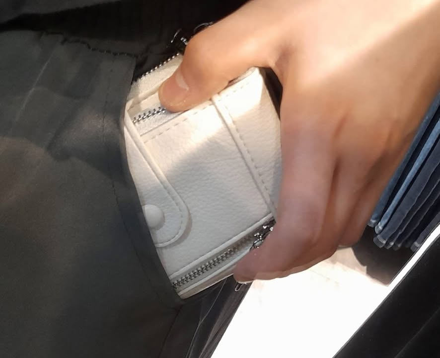 小熊吊飾短夾:圖片 4