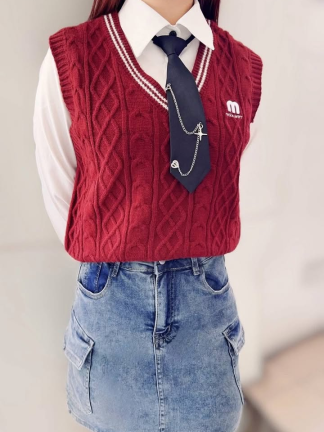 拼色麻花V領針織背心