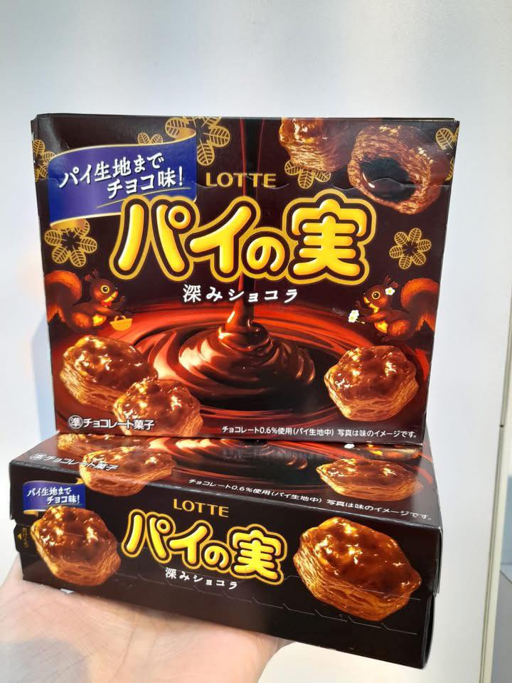 LOTTE 樂天千層酥夾心泡芙(濃厚巧克力風味)69g