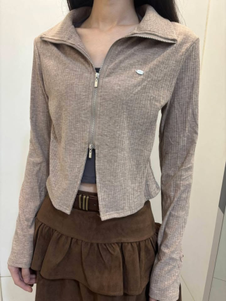 假兩件綁帶針織上衣