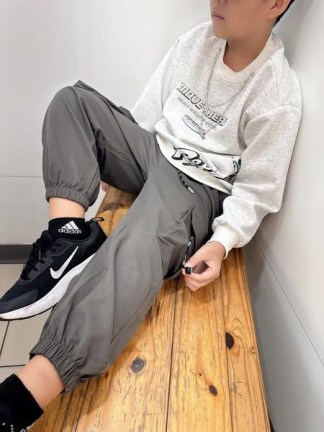 多袋百搭束口褲