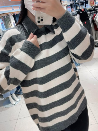 條紋毛衣