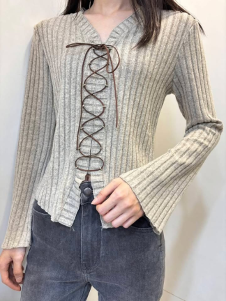 針織綁帶上衣