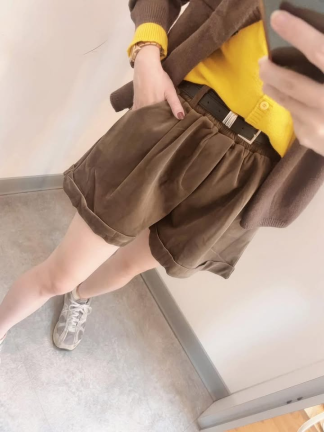 反摺燈心絨短褲(附皮帶)