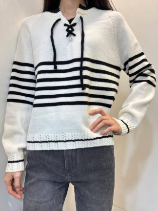 條紋綁帶毛衣