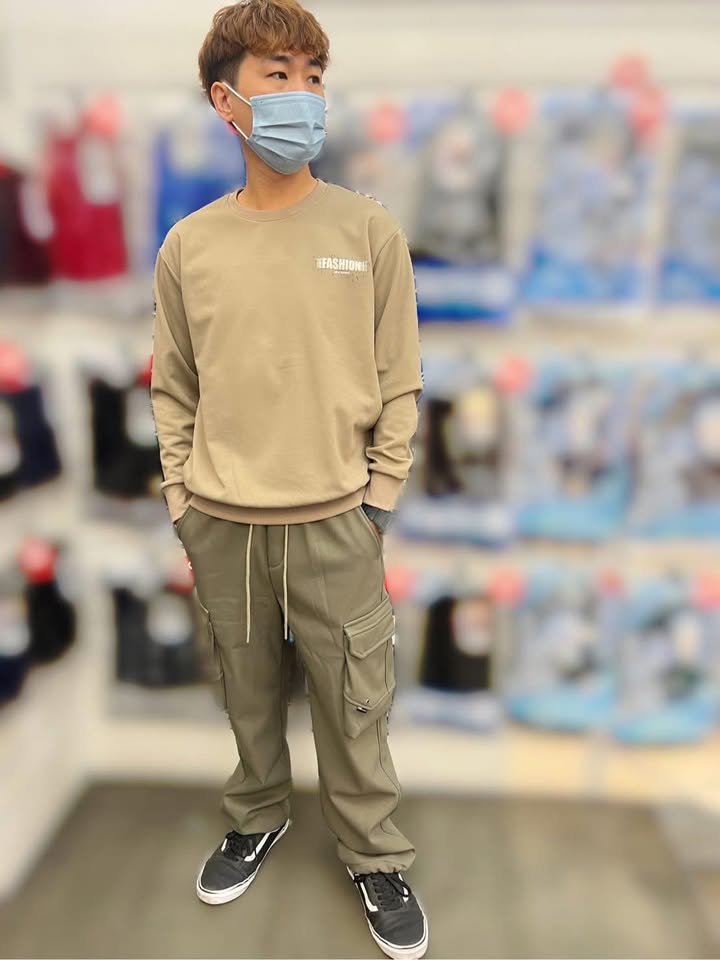 THE FASHION LIFE 潮流大學T:圖片 12