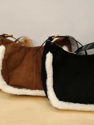 兩面單肩麂皮斜背包