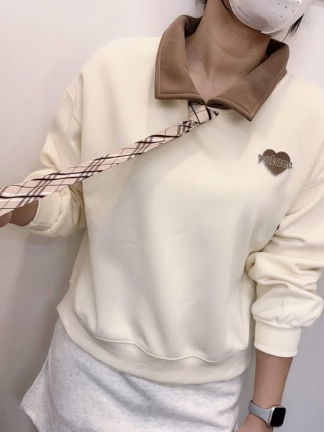 學院風領結拼接上衣