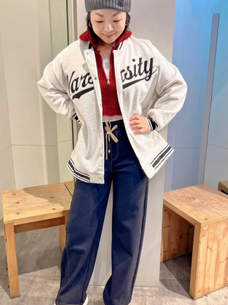 英文刺繡棒球外套