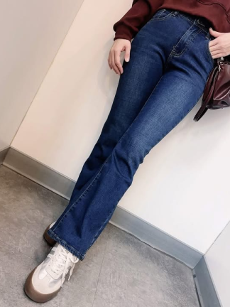 藍色刷毛喇叭褲