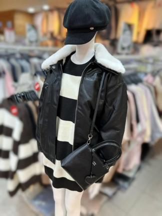 內刷毛大翻領皮外套