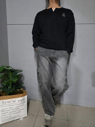 V領假兩件笑圓T