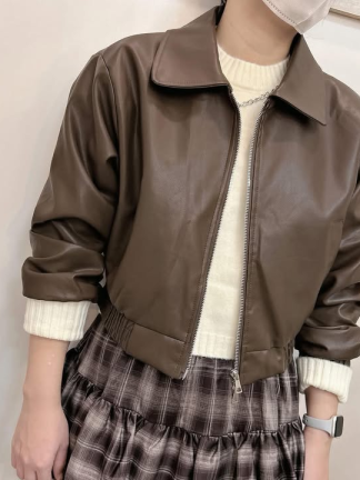 極簡短版皮革外套