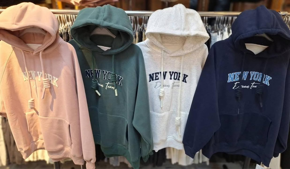 「NEW YORK」字母刺繡帽T - Image 2