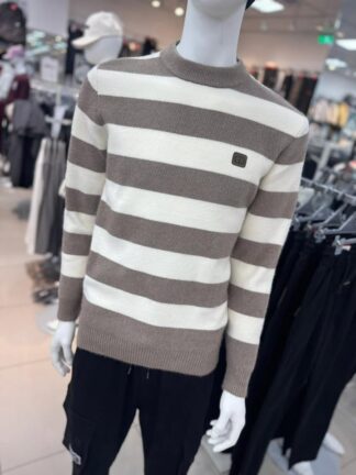 經典橫條針織上衣