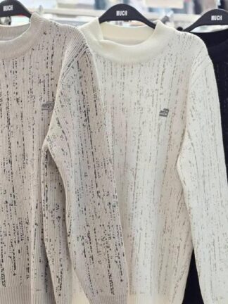 極致親膚．冬日雪花波紋針織衫