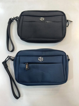 極簡機能多層收納手拿包