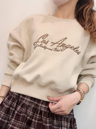 洛城字母刺繡短版刷毛大學T