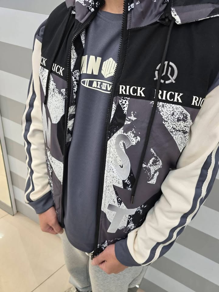 層次感天花板!美式拼貼連帽羽絨背心 - Image 9