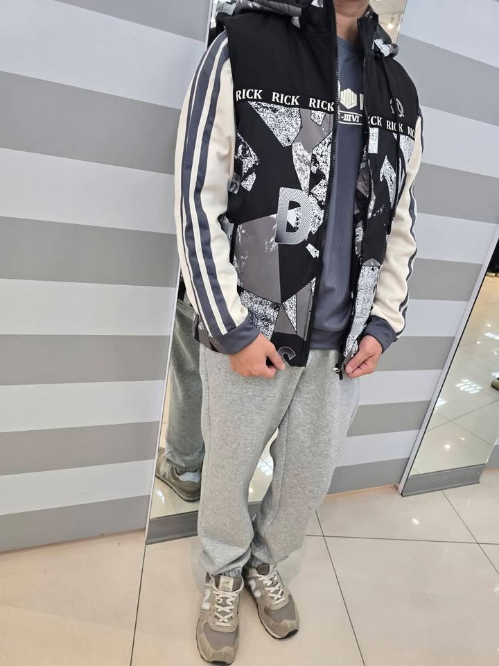 層次感天花板!美式拼貼連帽羽絨背心 - Image 4
