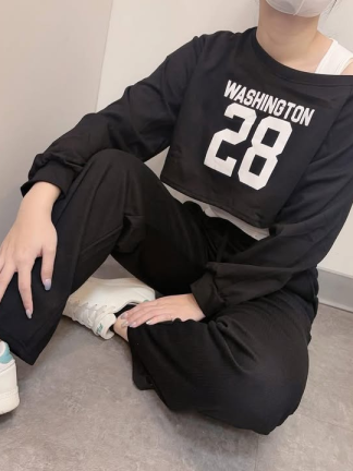 美式數字印花兩件式短版上衣