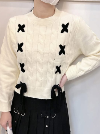 X字綁帶短版針織上衣