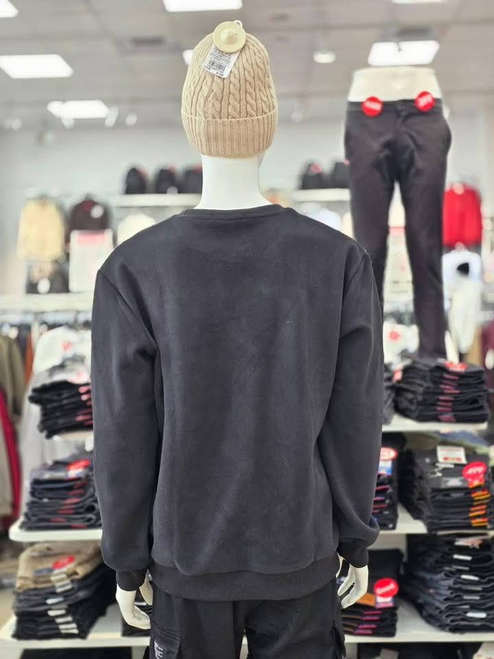 山系男孩必備.MOUNTAIN 質感拼接磨毛大學T - Image 10