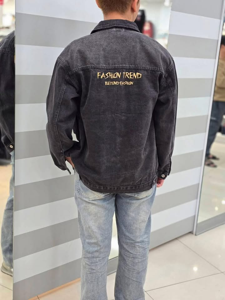 硬派復古.水洗牛仔工裝外套:圖片 6