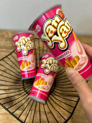 Yan Yan 草莓沾醬餅乾