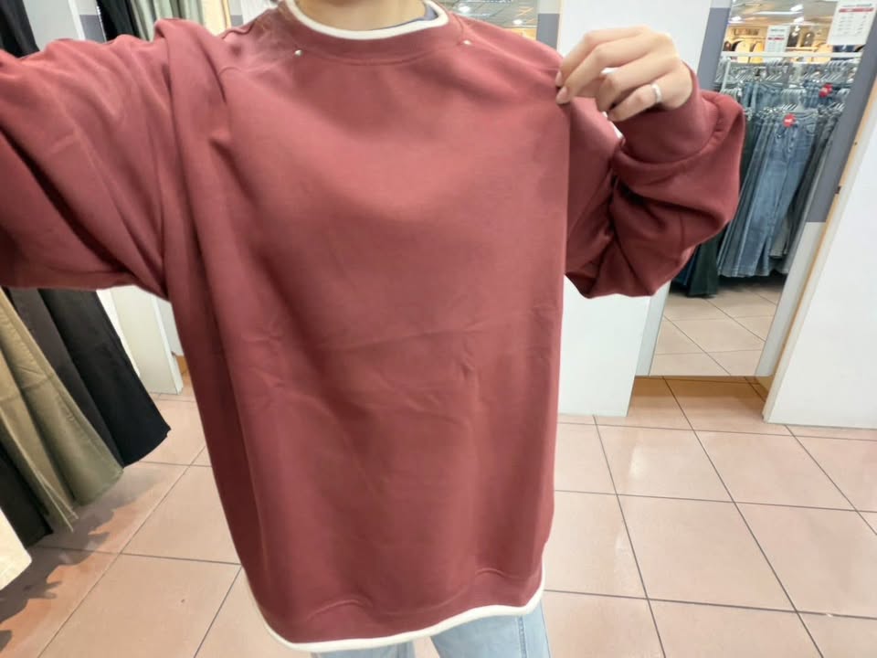 加大大學T/圓領上衣:圖片 2