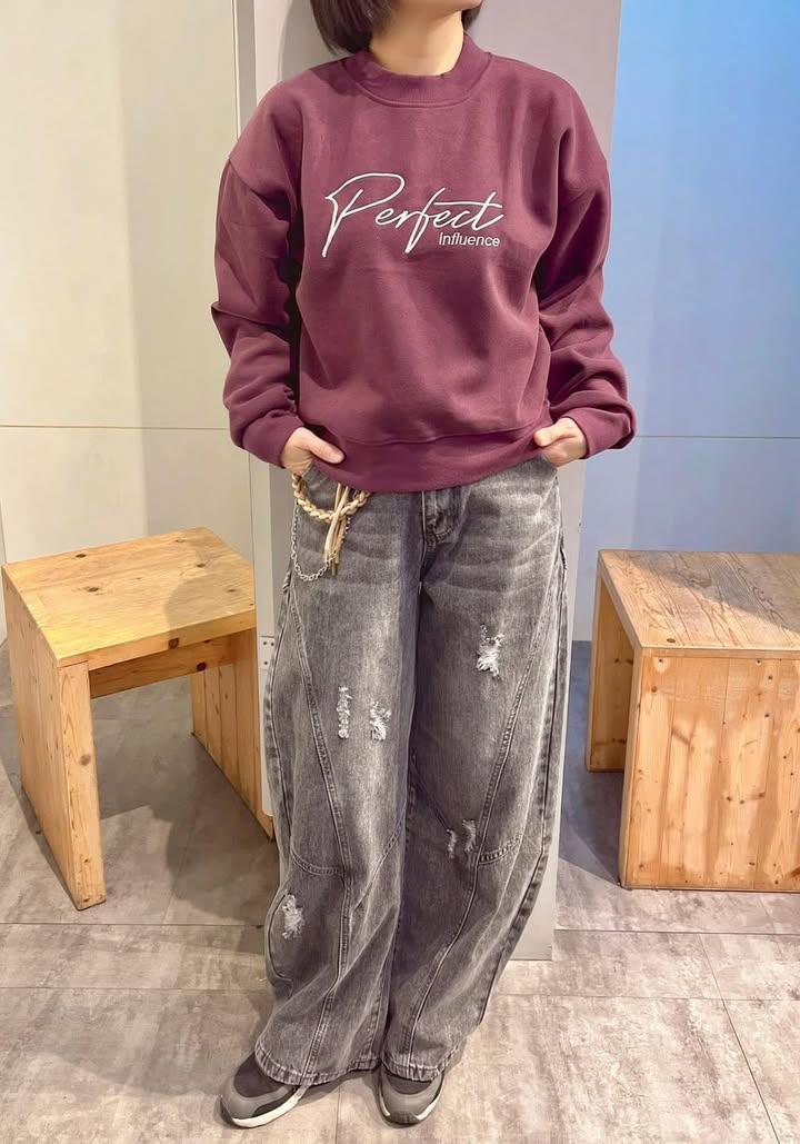 英文刺繡刷毛大學T