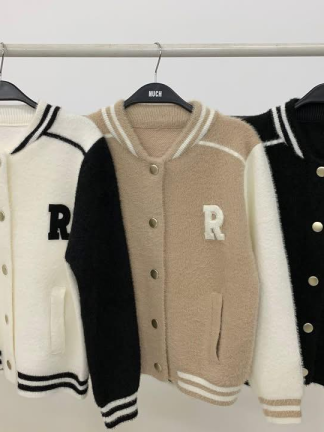 百搭的棒球外套