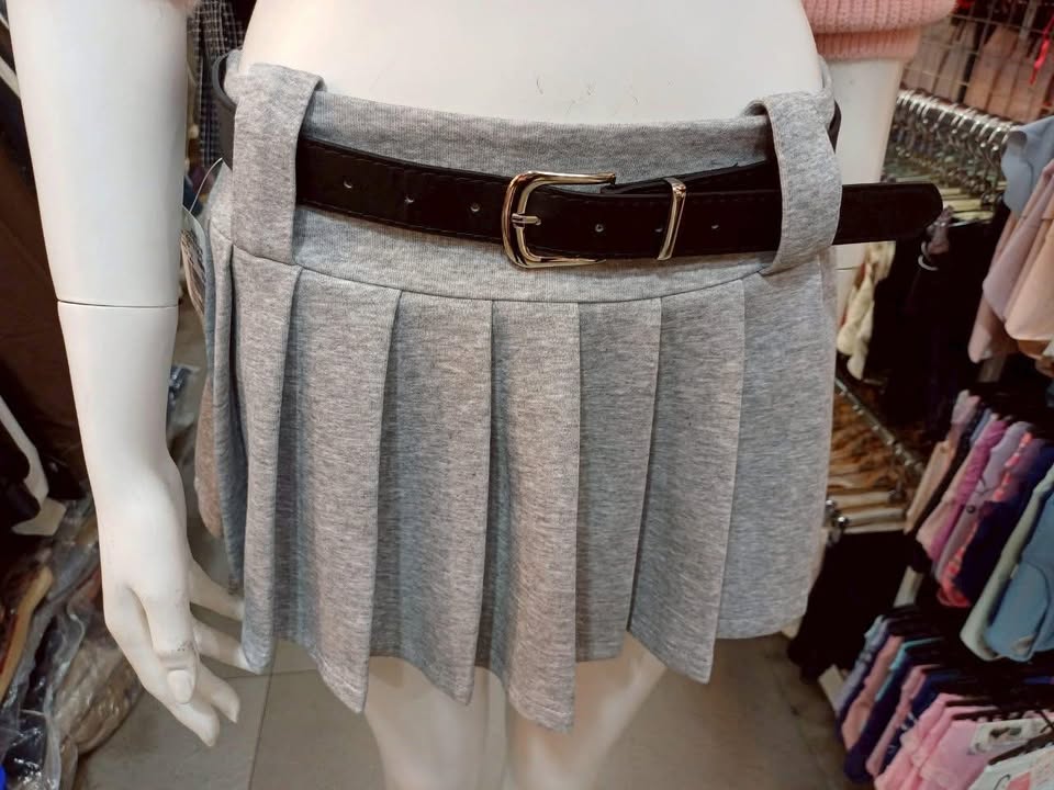 腰帶百褶短裙