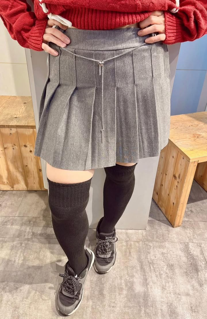 百摺短裙