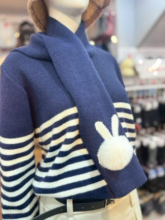 倏紋毛衣附圍巾