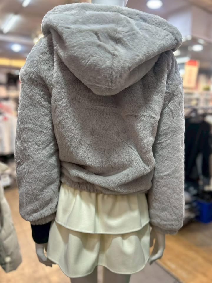 短版仿兔毛絨外套 - Image 8