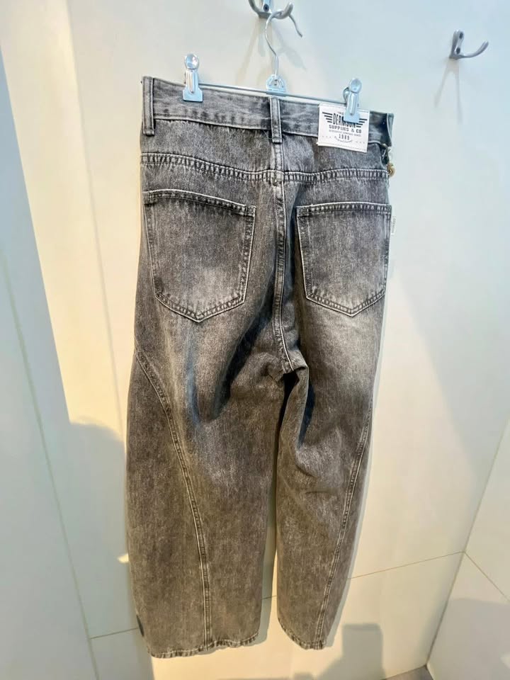 男版潮流感大彎刀牛仔褲 - Image 10