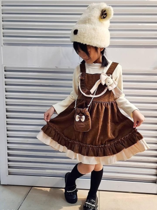 復古甜美吊帶洋裝＋內搭 T