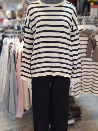 簡約條紋層次針織上衣.秋冬百搭款