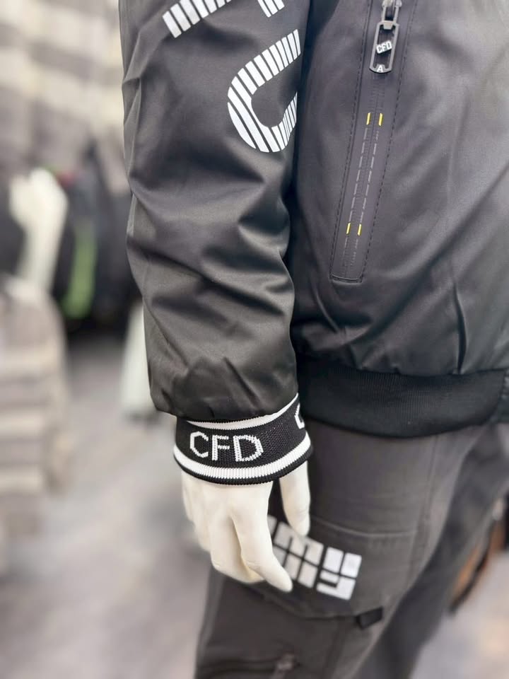 鋪棉雙穿外套 - Image 8