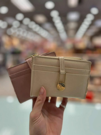 低調卻不普通的小皮夾