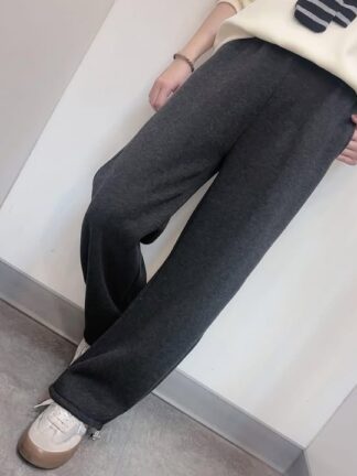 內刷毛抽繩直筒休閒褲