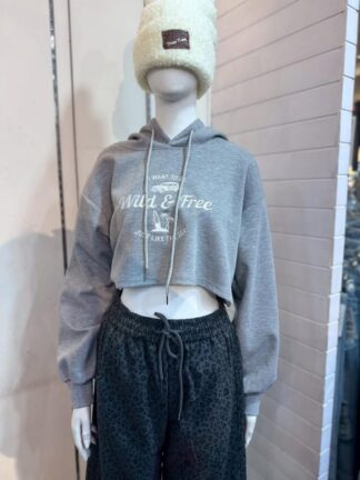 短版連帽刷毛上衣