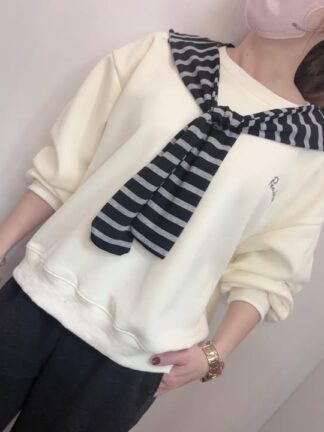 學院風條紋圍巾短版上衣(附披肩)