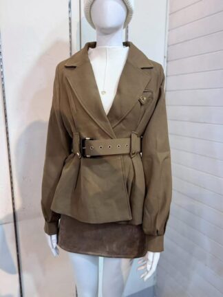 腰帶西裝外套